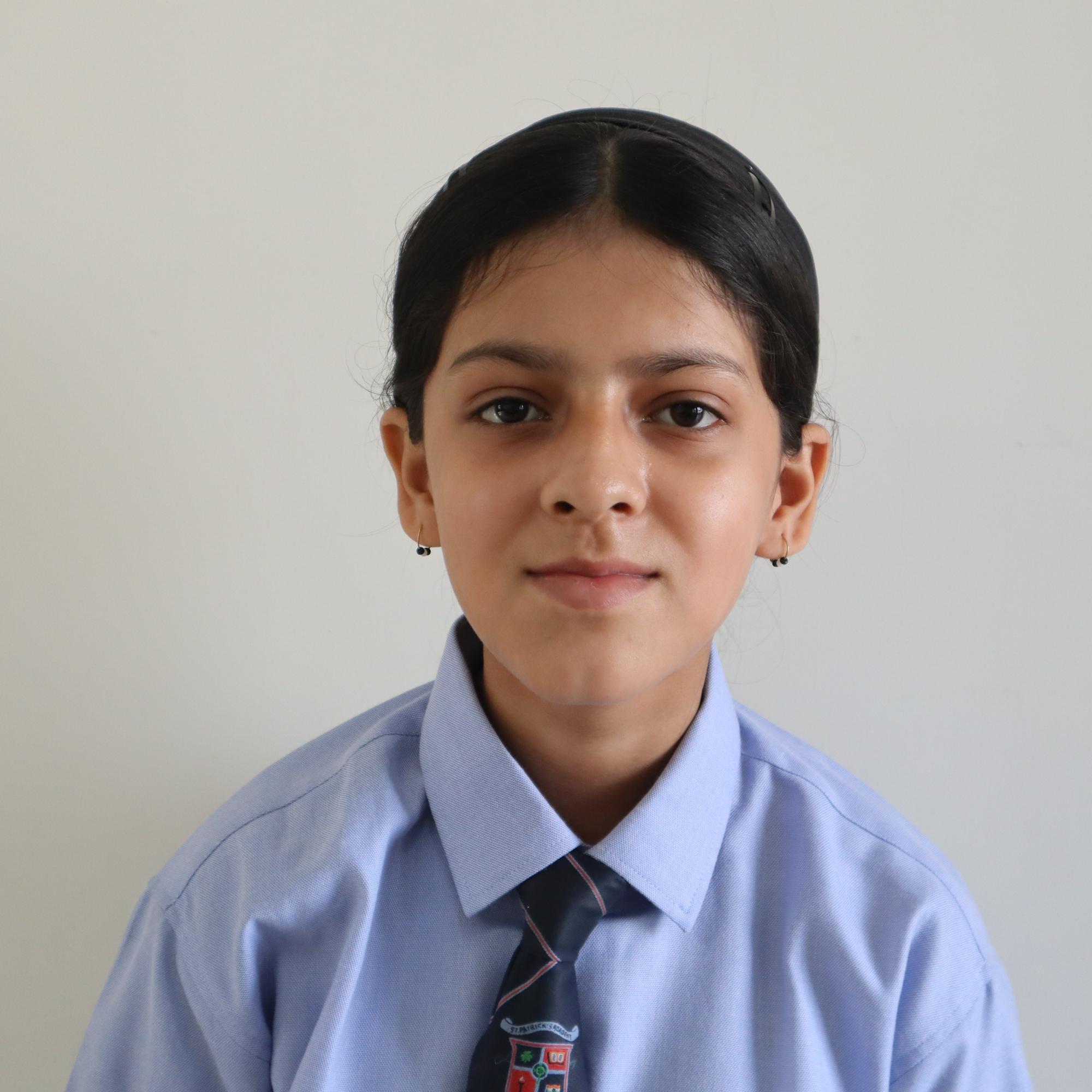 AHAANA  AHLUWALIA